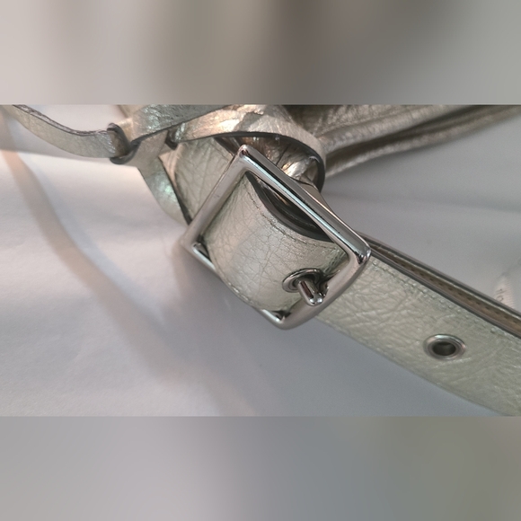 COACH Metallic Gold Legacy Large Leather Duffle Bag with Tassel #19896 - Picture 13 of 15